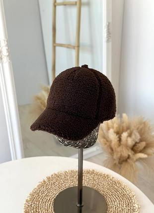 Женская теплая зимняя кепка, бейсболка унисекс мех тедди, осень, зима коричневая шоколад шоколадная