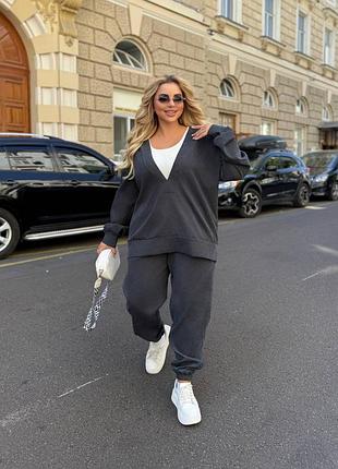 Жіночий вельветовий костюм двійка