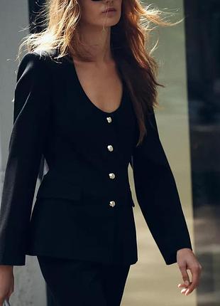 Черный приталенный жакет с акцентными пуговицами zara
🔥🔥🔥🔥🔥🔥🔥🔥🔥🔥🔥🔥