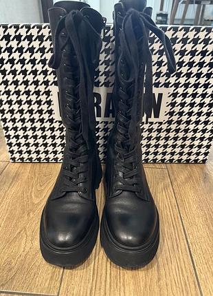 Чоботи жіночі чорні шкіряні 37 розмір miraton на утепленні застібка блискавка