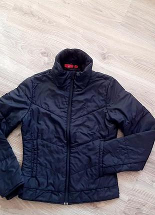 Куртка женская демисезонная короткая бренда puma размер 32/xxs/40, 34/xs/42, черного цвета, полиэстер