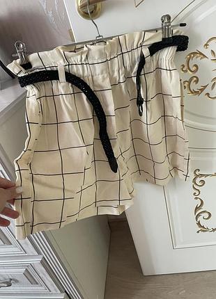 Шорти жіночі