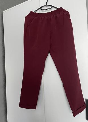 Жіночі брюки