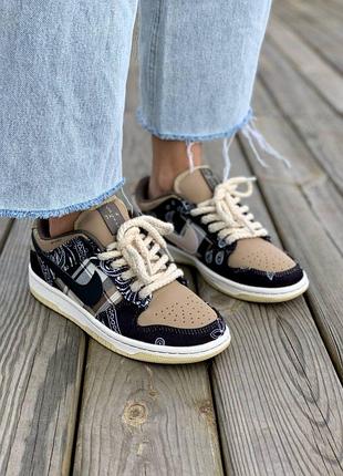 Жіночі кросівки nike sb trevis scott