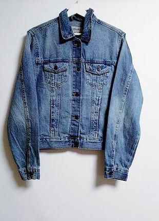 Плотная качественная джинсовая куртка