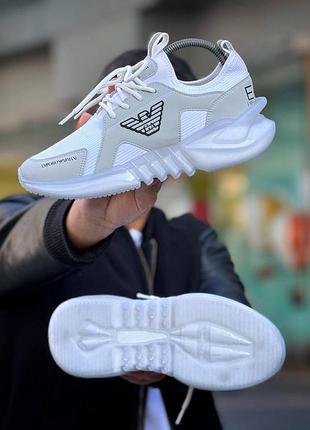 Кросівки брендові