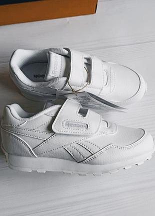 Культовые кроссовки reebok royal rewind run