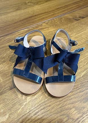 Босоніжки шкіряні jacadi