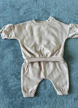 Стильний рожевий костюм від next , утеплений, для новонародженої дівчинки, підходить на 0-3 місяців