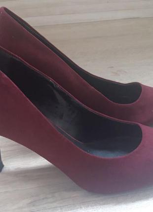 Туфлі жіночи new look.