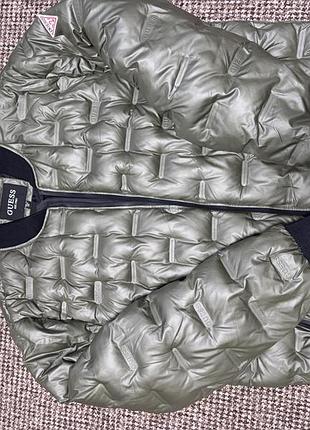 Куртка гесс guess