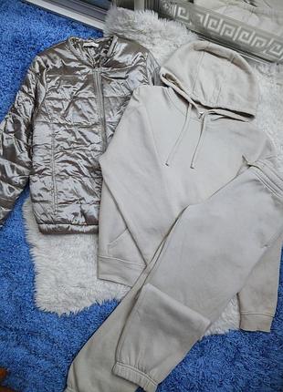 Костюм тройка