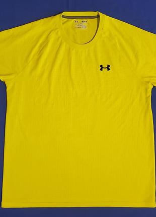 Футболка under armour