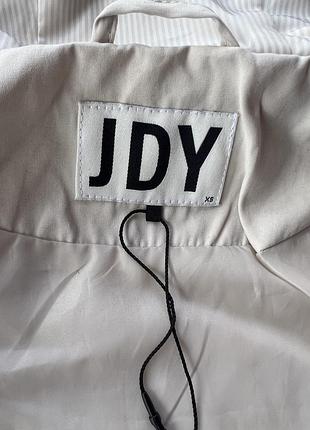 Вітрова підліткова