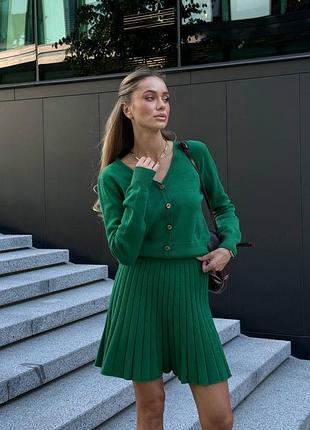Вязаный костюм жакет кардиган и юбка плиссе