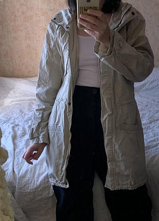 Вітровка benetton