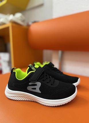 Кросівки сітки