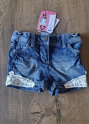 Дитячі джинсові шорти для дівчинки розмір 86 см.