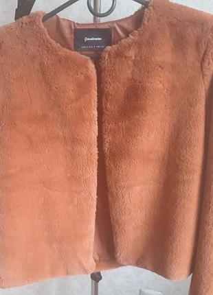 Полушубок женский stradivarius из эко кожи