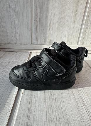 Кросівки nike 22