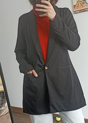 Пиджак черный с карманами