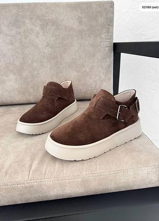 Накладной платеж ❤ натуральные шоколадные кожаные утепленные байкой замшевые ботинки клоги с ремешком