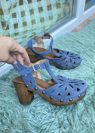 Шикарні босоніжки з натуральної шкіри