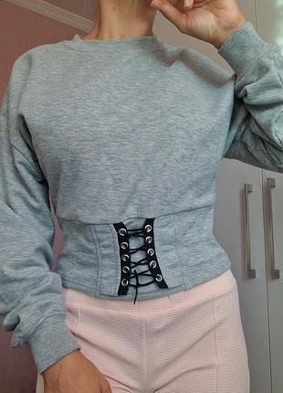 Свитер спортивный