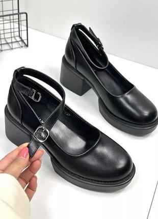 Стильные трендовые женские туфли мери джейн черные кожаные на каблуке