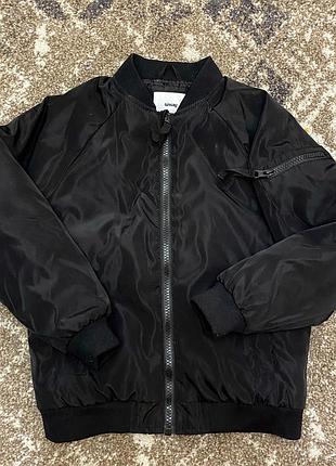 Стильний бомбер