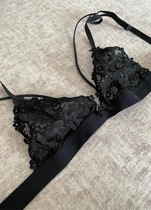 Красивий мережевний сексуальний ліф