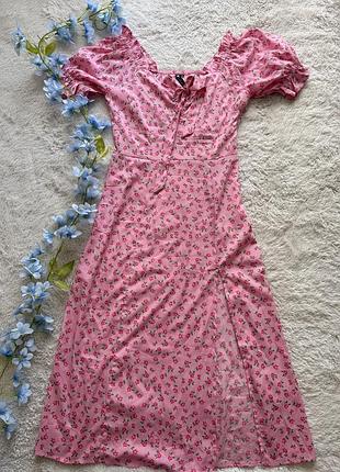 Квіткова сукня