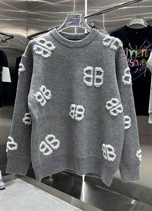 Теплый свитер, серый или черный