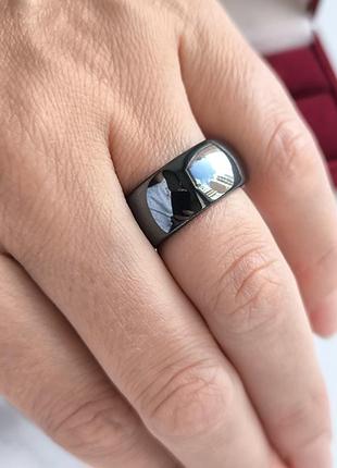 Колечко из керамики 18р 1см толщина очень классное носится вечно