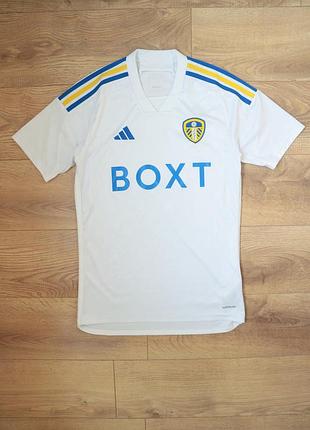 Футбольная футболка leeds united