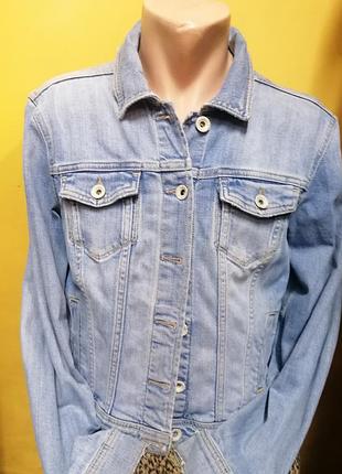 Куртка женская джинсовая