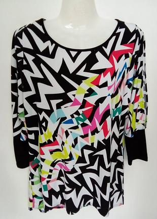 Блуза.
геомеричный принт