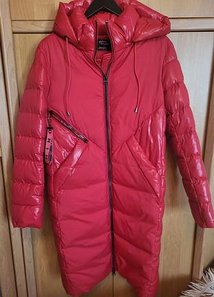 Стильный женский пуховик