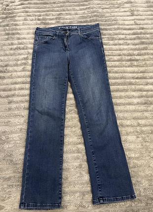 Жіночі елегантні джинси