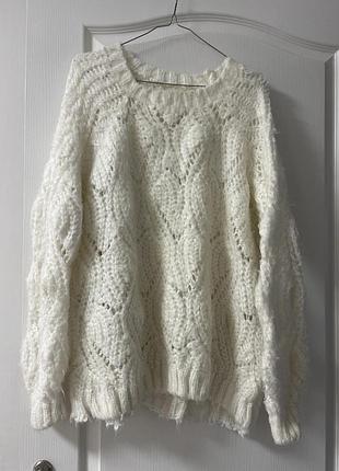 Свитер теплый