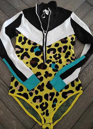 Новый в рубчик вязаный трикотаж боди