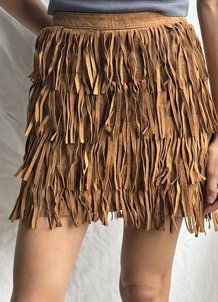 Спідниця з натуральної замші з бахромою zara
