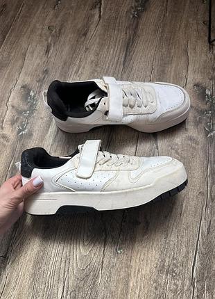 Кроссовки белые бершка на массивной подошве