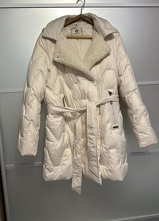 Пуховик qarlevar