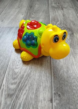 Музыкальная детская игрушка черепаха на годик