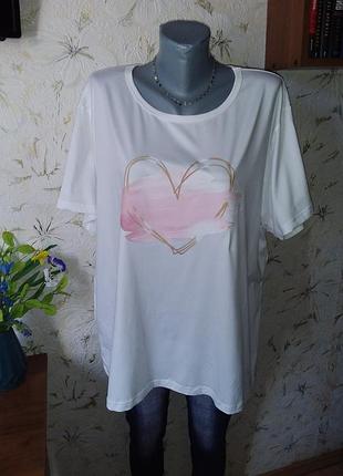 Новая женская футболка