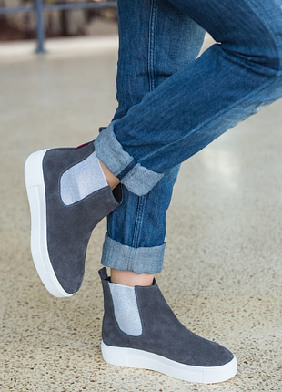 Жіночі черевики челсі із натуральної замші сірого кольору, демі/зима, розміри 36-41