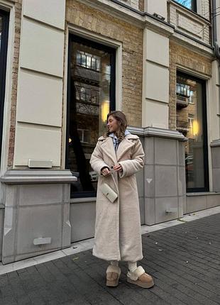 Пальто шубка жіноче утеплене синтепоном