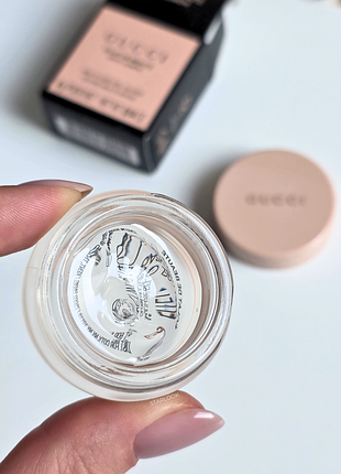 Гель-блеск для лица, век и губ с эффектом "стеклянной кожи" gucci eclat de beauté effet lumière
