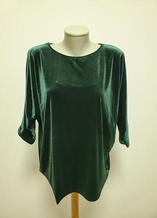 Гарна брендова велюрова блузка
